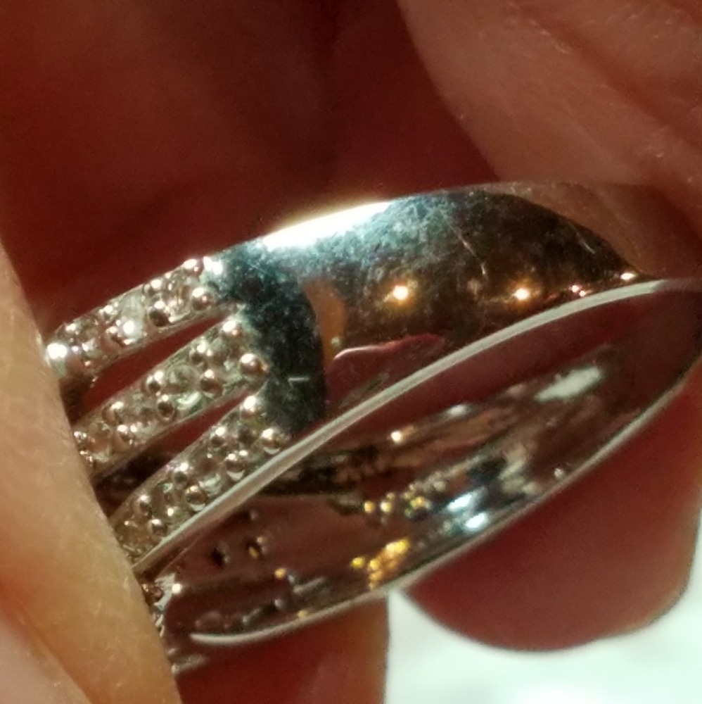 Diamond Cluster Ring - Picture 5 of 14
